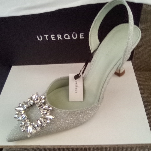 Uterque Emerald Slingback Pumps 